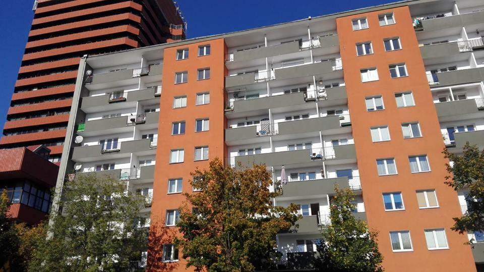Powstańców Wielkopolskich 12 Poznan Exterior foto